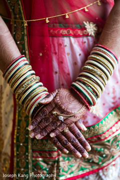 Beautiful bridal bangles Beautiful bridal bangles
