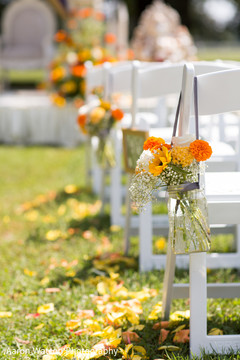Lovely wedding aisle floral and decor Lovely wedding aisle floral and decor
