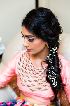 Sweet maharani during her mehndi session. Sweet maharani during her mehndi session.