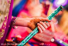 Lovely hand mehndi design Lovely hand mehndi design