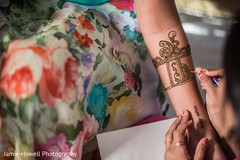 Mehndi artist Mehndi artist
