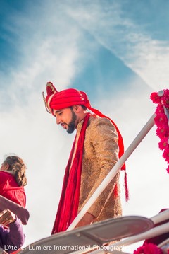 Groom's baraat. indian wedding baraat,indian groom,indian pre-wedding celebrations