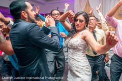Newlyweds rocking the dance floor Newlyweds rocking the dance floor