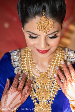 Indian bride jewelry and mehndi art photography Indian bride jewelry and mehndi art photography