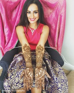 Intricate bridal mehndi design. indian bride,indian wedding henna,indian bridal mehndi