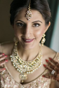 Indian bride smiling photography before wedding ceremony Indian bride smiling photography before wedding ceremony