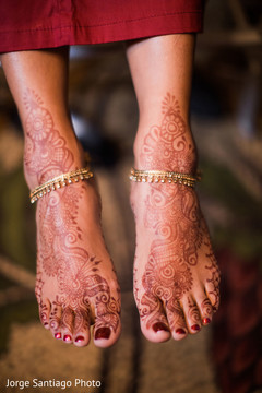 Beautiful mehndi art mehndi,bridal jewelry,indian bridal makeup
