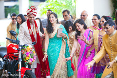 Unique Baraat celebration Unique Baraat celebration