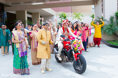 Groom leaving the Baraat celebration Groom leaving the Baraat celebration