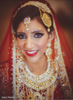 Gorgeous indian bride ready for wedding ceremony Gorgeous indian bride ready for wedding ceremony