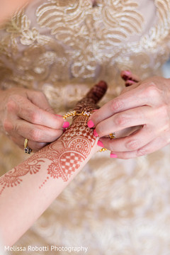 Indian bridal mehndi art Indian bridal mehndi art