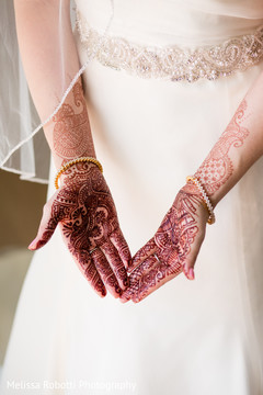 Amazing bridal mehndi art Amazing bridal mehndi art