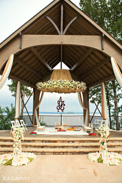 Amazing indian wedding mandap decor indian wedding ceremony,indian wedding decor,mandap,indian wedding ceremony floral and decor