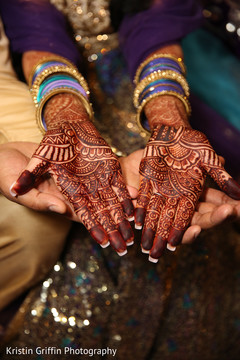 Enchanting indian bridal mehndi design. mehndi,bridal mehndi,mehndi artist,pre- wedding celebrations