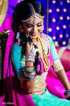 Dazzling indian bride indian bride lengha,indian bride hair and makeup,indian bride accessories,bridal jewelry