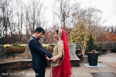 Indian groom looking bride for the first time Indian groom looking bride for the first time