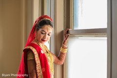 Stunning indian bride bridal jewelry,bridal tikka,indian bride fashion