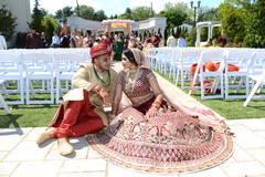 Vibrant Indian bride and groom photo shoot indian groom sherwani,indian bride lengha,indian wedding ceremony