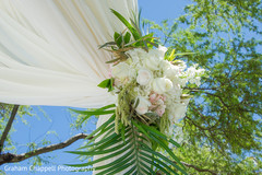 Gorgeous mandap flowers Gorgeous mandap flowers
