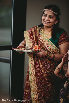 Indian wedding traditions. baraat,indian wedding photography,pre-wedding traditions