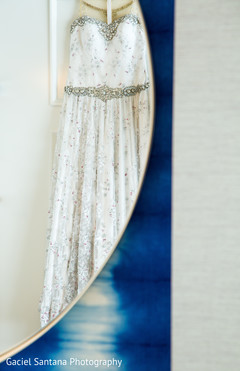 Stunning indian bridal dress indian bride fashion,indian bride ceremony fashion