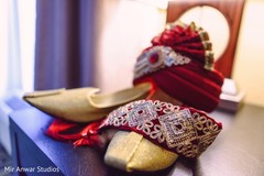 Indian groom's shoes and turban for wedding ceremony Indian groom's shoes and turban for wedding ceremony