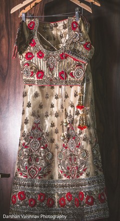 Indian bride wedding ceremony outfit. indian bridal fashion,indian bride,ceremony fashion