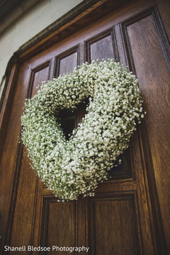 Indian wedding ceremony heart shaped floral decor Indian wedding ceremony heart shaped floral decor