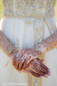 Precious Indian bridal mehndi. indian bride,bridal mehndi,indian fusion wedding photography,henna