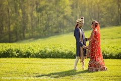 Captivating indian bride and groom photo shoot Captivating indian bride and groom photo shoot