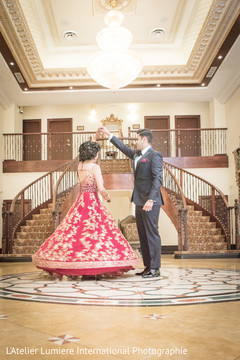 Elegant indian bride and groom photo shoot indian bride reception fashion,indian groom suit