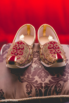 Indian groom's juttis Indian groom's juttis