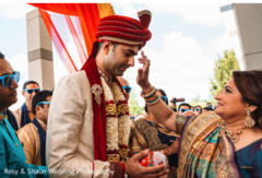 Indian groom welcome ceremony. indian wedding ceremony,indian groom,pre-wedding traditions