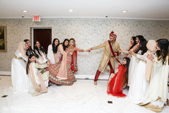 Creative Pakistani wedding photography. pakistani wedding photography,pakistani bride,bridal party