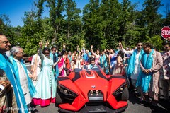 Mind blowing baraat transport. indian groom,baraat,indian groomsmen,transportation