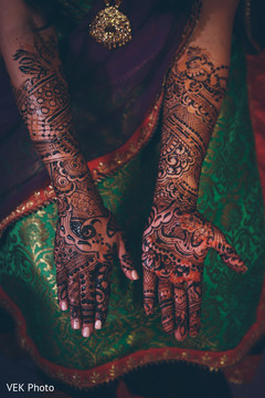 Astonishing indian bridal mehndi art Astonishing indian bridal mehndi art