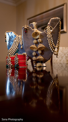 Indian bridal jewelry Indian bridal jewelry