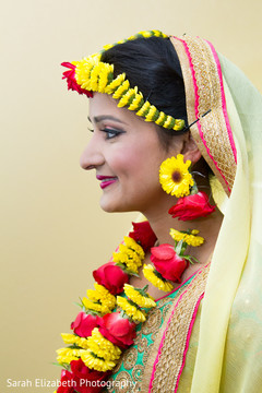 Lovely Indian bride floral accessories indian bride,indian bride fashion,indian bride accessories