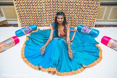 Awesome Indian bride mehndi portrait. indian bride,mehndi party,henna,pre-wedding fashion