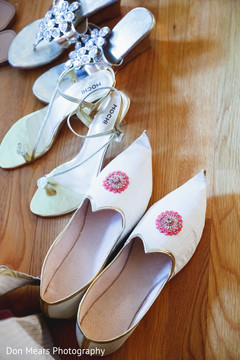 Indian bride and groom's shoes capture indian bride shoes,indian groom shoes,bridal shoes