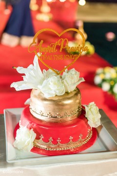 Romantic Indian wedding cake. pre-wedding celebrations,wedding cake,cake topper