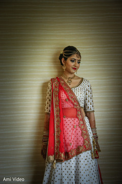 Gorgeous indian bride in her wedding lengha Gorgeous indian bride in her wedding lengha