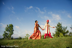 Natural Indian wedding photography. indian bride and groom,wedding ceremony fashion,indian wedding photography