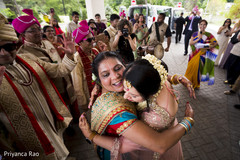 Indian families welcoming each other indian wedding,indian wedding traditions