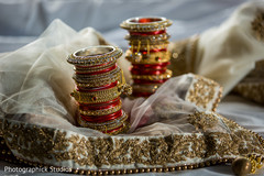 Dazzling Indian bride bangles. indian bride,bridal bangles,bridal jewelry
