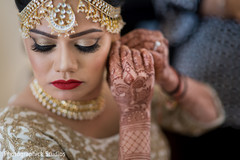 Gorgeous indian bridal style. indian bride,getting ready,hair and makeup,indian bridal jewelry