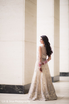 Stunning indian wedding gown indian bride gown,indian bride fashion