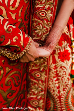 Romantic Indian wedding photography. indian wedding photography,bridal mehndi,indian wedding fashion