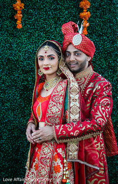 Classic Indian bride and groom wedding fashion. indian wedding photography,indian bride and groom,indian wedding fashion
