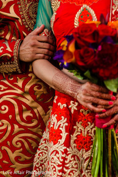 Insanely cute Indian couple's photo. indian wedding photography,bridal bouquet